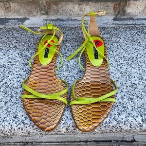 Laundry strappy sandals